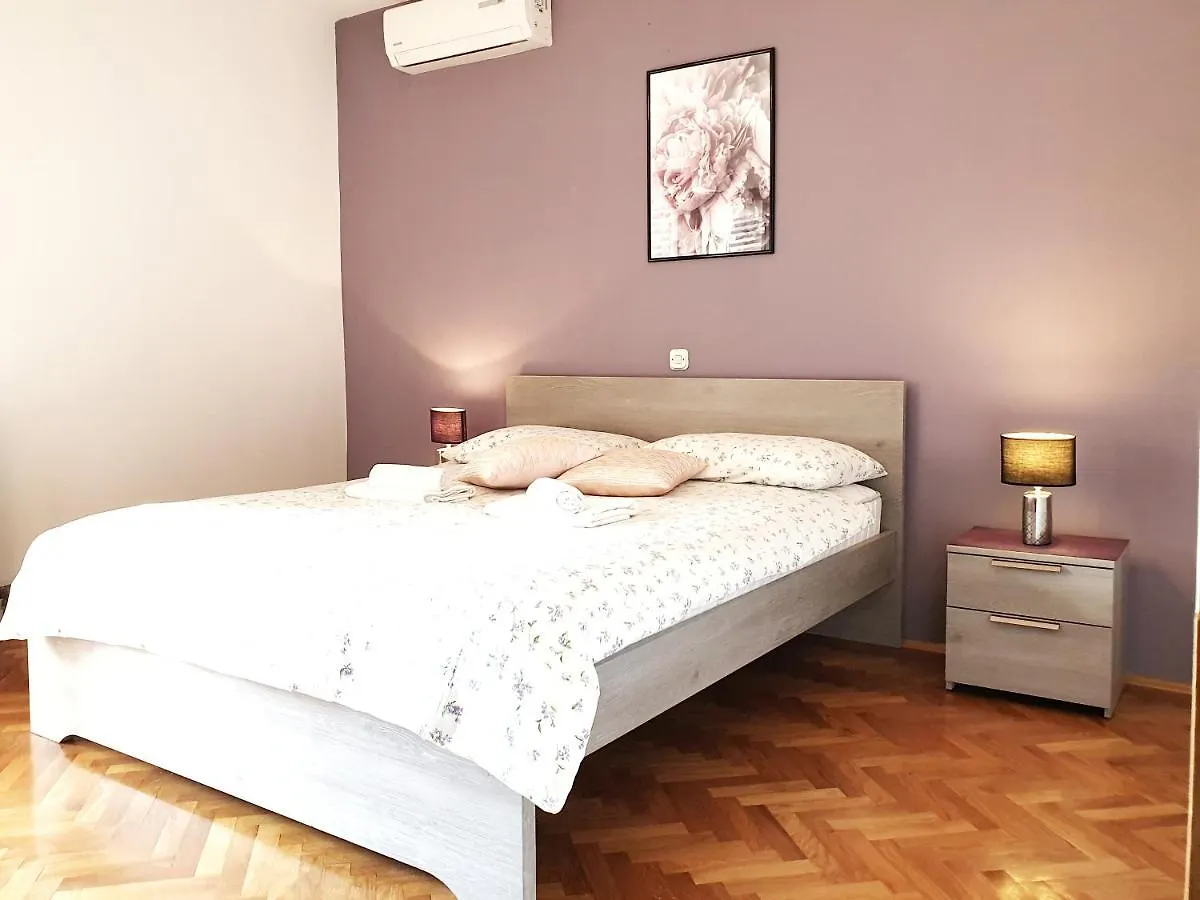 זאדאר Villa Tea בית נופש